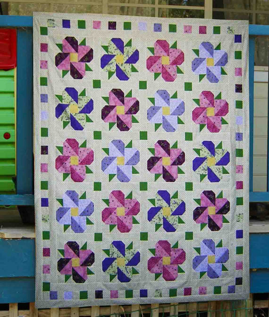 Whirling Blooms Quilt Pattern